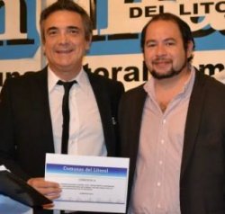 Premiaron a "Nito" Artaza como mejor Senador Nacional