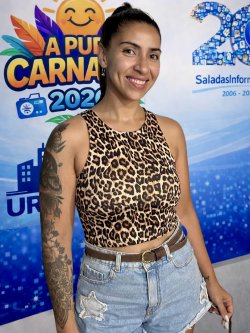 Virginia Pujol, la energía que lidera la batería de Carisma Show