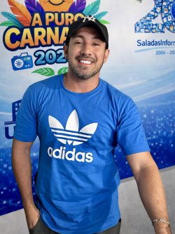 César Insaurralde, el bailarín que llevó a Saladas al mundo y vuelve para danzar en casa